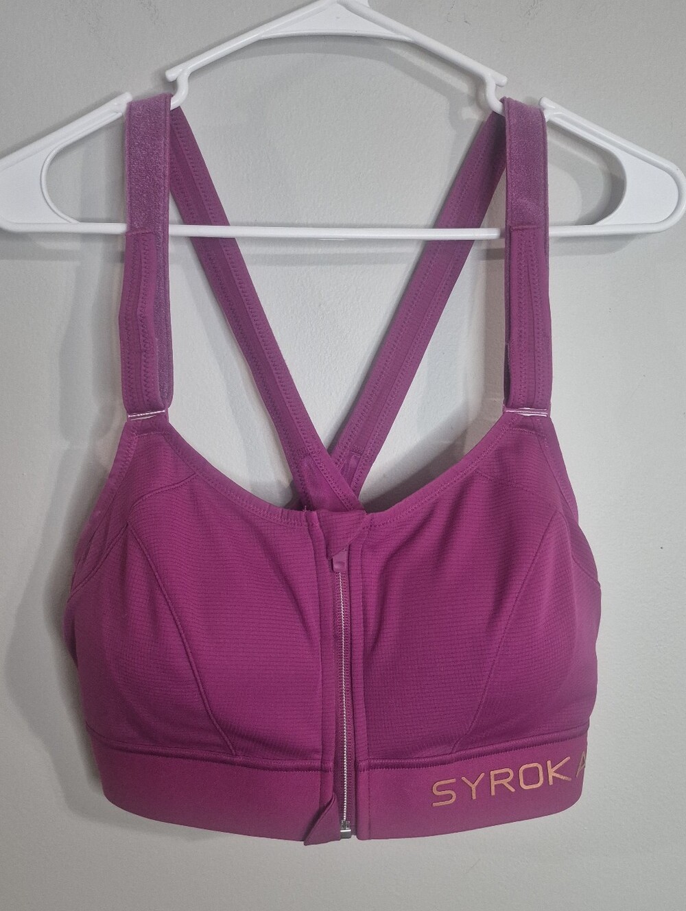 SYROKAN Women's Front-Zip Support Sports Size 40DD